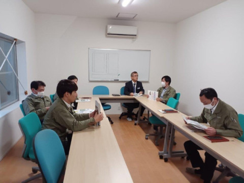 職場の雰囲気 職場の雰囲気
